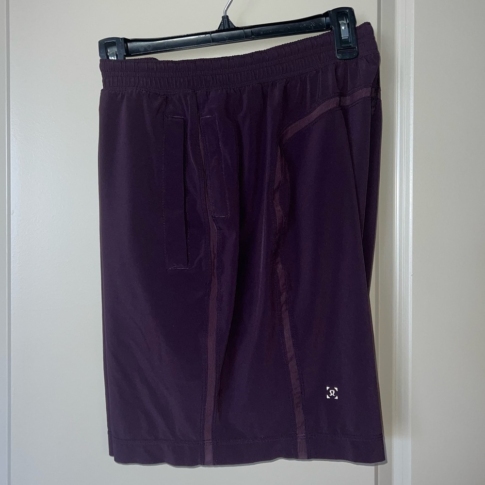 Lululemon Pace Breaker Men’s Liner Shorts 9” [size XL] Maroon